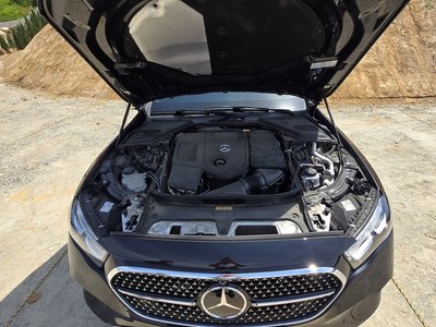 MERCEDES-BENZ E-CLASS - 7