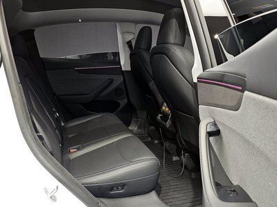 2025 Tesla MODEL Y — миниатюра 18