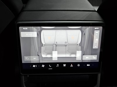 2025 Tesla MODEL Y — миниатюра 25