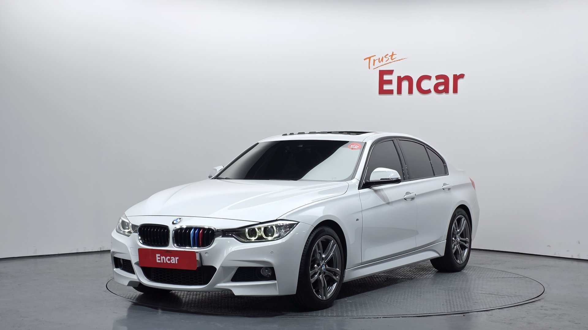 BMW 3 SERIES - View 1