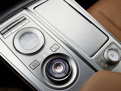 2021 Genesis GV80 photo 9