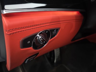 2022 Mercedes-BENZ GT AMG 缩略图 32