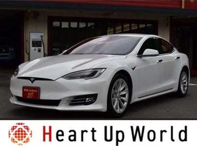 TESLA MODEL S - 1