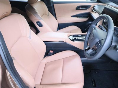 TOYOTA CROWN SPORT - 6