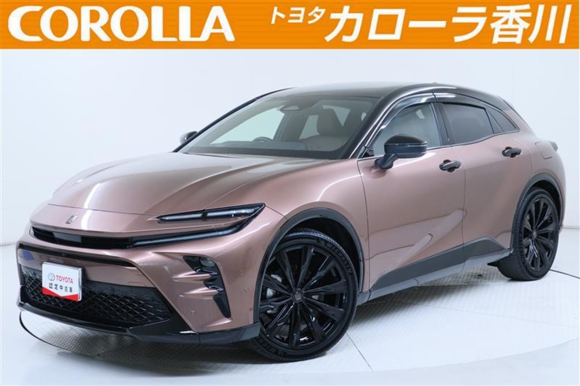 TOYOTA CROWN SPORT - View 1