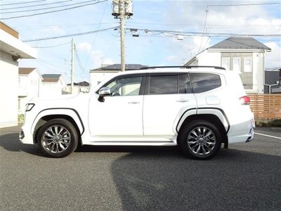 TOYOTA LAND CRUISER 300 - 4