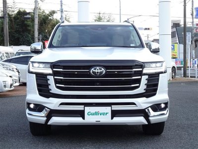 TOYOTA LAND CRUISER 300 - 2