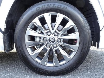 TOYOTA LAND CRUISER 300 - 10