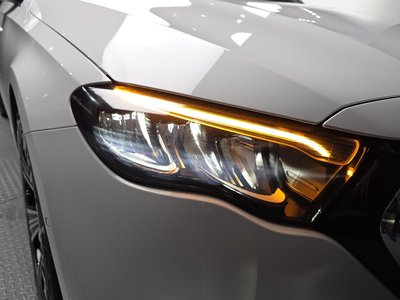 MERCEDES-BENZ E-CLASS - 9