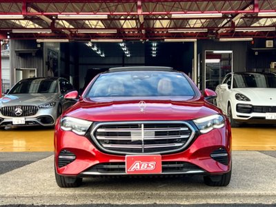 MERCEDES-BENZ E-CLASS - 4