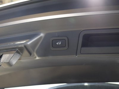 LAND ROVER RANGE ROVER VELAR - 10