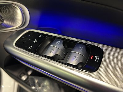 MERCEDES-BENZ GLC AMG - 9