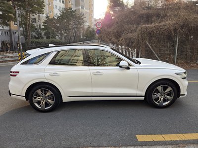 2022 Genesis GV70 照片 2