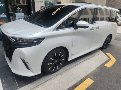 صورة 1 لـ 2024 Toyota ALPHARD