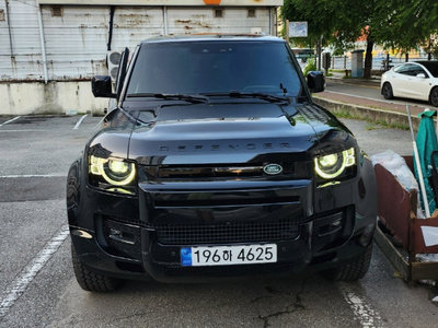 2024 LAND ROVER DEFENDER photo 1