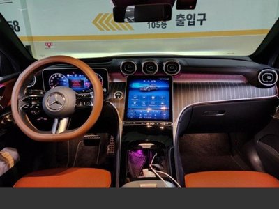 MERCEDES-BENZ GLC - 5