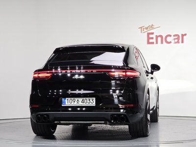 PORSCHE CAYENNE - 4