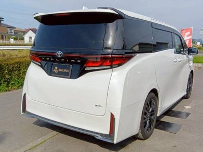 TOYOTA VELLFIRE - 6