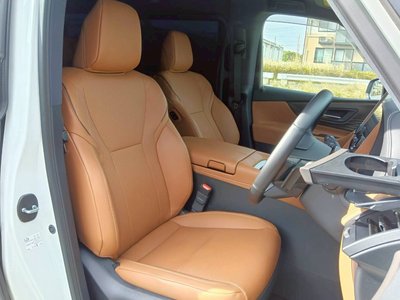 TOYOTA VELLFIRE - 9