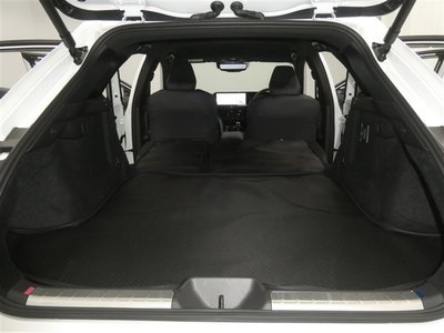صورة مصغرة 24 لـ 2025 Toyota CROWN SPORT