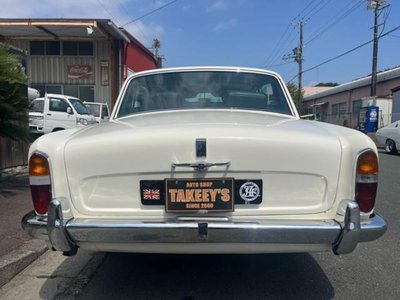 ROLLS-ROYCE SILVER SHADOW - 9