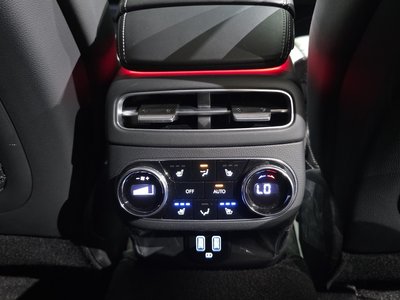 2023 Genesis GV70 thumbnail 30