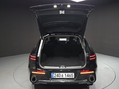2023 Genesis GV70 thumbnail 23