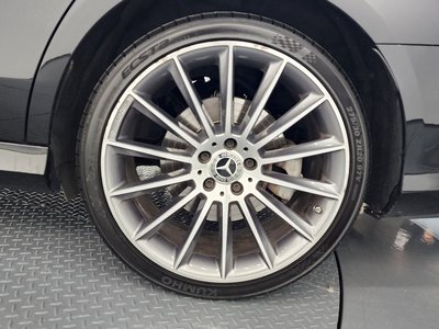 MERCEDES-BENZ E-CLASS - 8