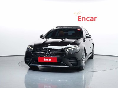 MERCEDES-BENZ E-CLASS - 2