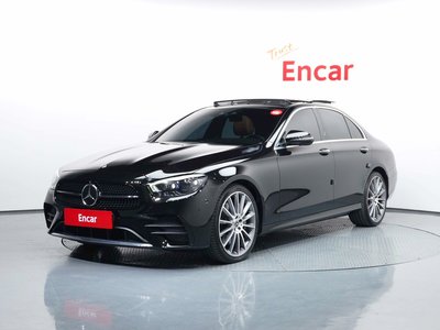 MERCEDES-BENZ E-CLASS - 1