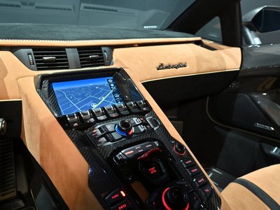 2022 Lamborghini AVENTADOR — миниатюра 39
