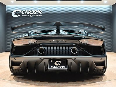 صورة 9 لـ 2022 Lamborghini AVENTADOR