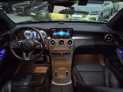 MERCEDES-BENZ GLC - 8