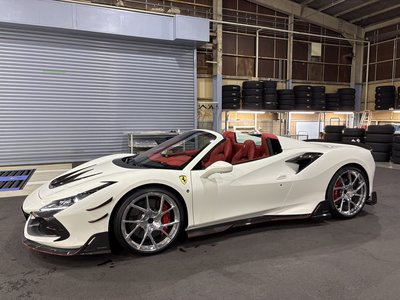 صورة 8 لـ 2021 FERRARI F8 SPIDER