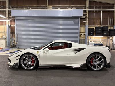 صورة 3 لـ 2021 FERRARI F8 SPIDER