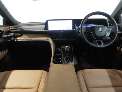 TOYOTA CROWN SPORT - 9