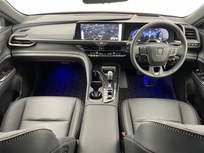 2024 Toyota CROWN SPORT photo 2