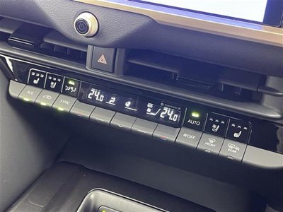2024 Toyota CROWN SPORT thumbnail 26