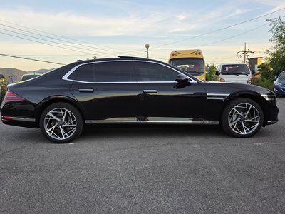 صورة 8 لـ 2022 Genesis G90 (RS4)