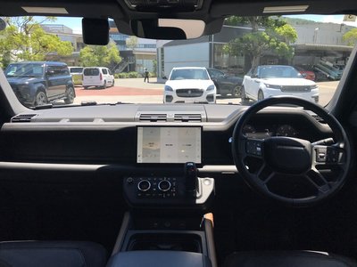 صورة مصغرة 18 لـ 2024 LAND Rover DEFENDER