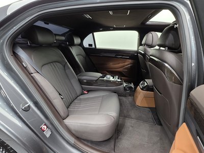 2019 Genesis G90 — миниатюра 20