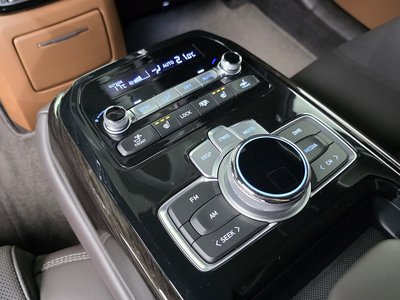 2019 Genesis G90 — миниатюра 19