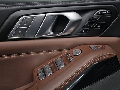 2021 BMW X7 — миниатюра 39