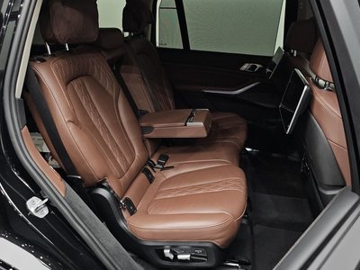 2021 BMW X7 — миниатюра 16
