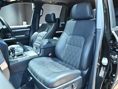 2017 Toyota LAND CRUISER 200 — миниатюра 18