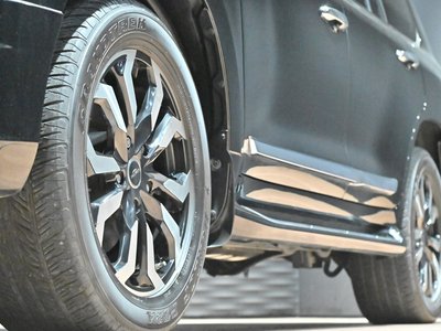 2017 Toyota LAND CRUISER 200 — миниатюра 16