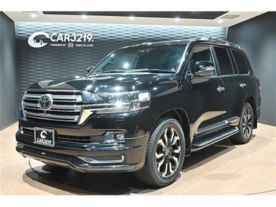 صورة 1 لـ 2017 Toyota LAND CRUISER 200