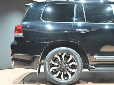2017 Toyota LAND CRUISER 200 — миниатюра 26