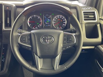 TOYOTA GRAND ACE - 4