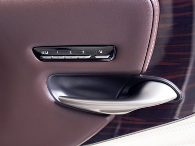 صورة مصغرة 16 لـ 2019 Lexus LS